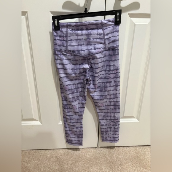 NWOT Athleta Purple Tie Dye Leggings Size XS - Picture 4 of 4